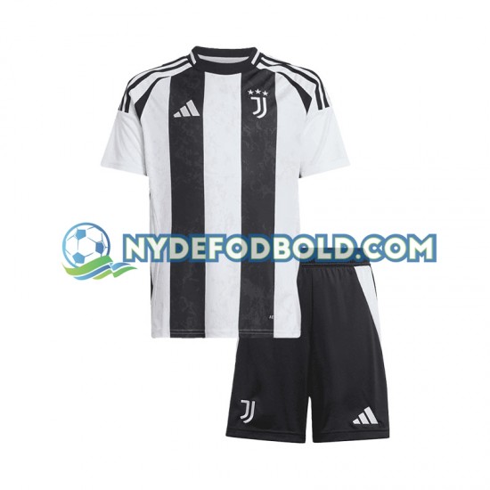 Hjemmebane Trøje Juventus 2024-2025 K/Æ Børn(+Shorts)