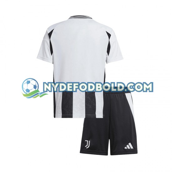 Hjemmebane Trøje Juventus 2024-2025 K/Æ Børn(+Shorts)