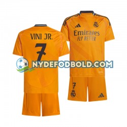 Udebane Trøje Real Madrid VINI JR 7 2024-2025 K/Æ Børn(+Shorts)