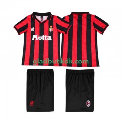 Hjemmebane Trøje AC Milan Retro 1993 1994 K/Æ Børn(+Shorts)