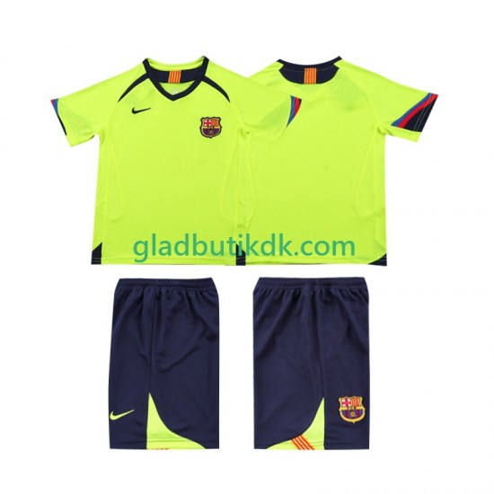 Udebane Trøje FC Barcelona Retro 2005 2006 K/Æ Børn(+Shorts)