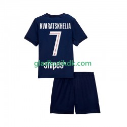 Hjemmebane Trøje Paris Saint-Germain Khvicha Kvaratskhelia 7 2025-2026 K/Æ Børn(+Shorts)