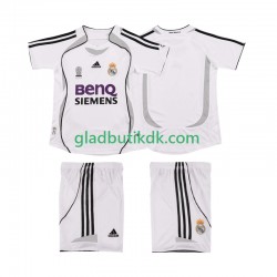 Hjemmebane Trøje Real Madrid Retro 2006 2007 K/Æ Børn(+Shorts)