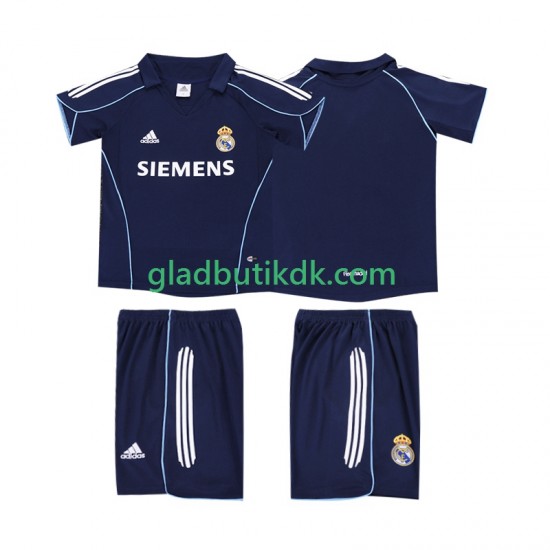 Udebane Trøje Real Madrid Retro 2005 2006 K/Æ Børn(+Shorts)