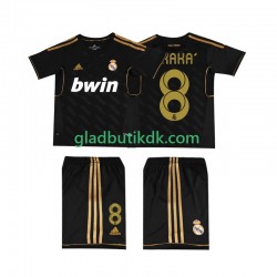 Udebane Trøje Real Madrid KAKA 8 Retro 2011-2012 K/Æ Børn(+Shorts)
