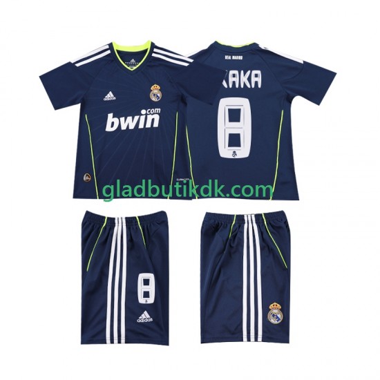 Udebane Trøje Real Madrid KAKA 8 Retro 2010 2011 K/Æ Børn(+Shorts)