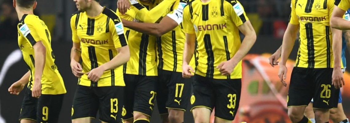 Borussia Dortmunds Champions League-sæson ender med et nederlag