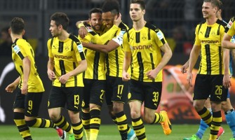 Borussia Dortmunds Champions League-sæson ender med et nederlag
