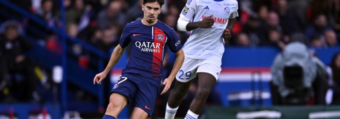Paris Saint-Germain bevarer en føring på 4 point efter sejren