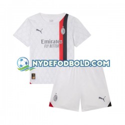 Udebane Trøje AC Milan 2023-2024 K/Æ Børn(+Shorts)