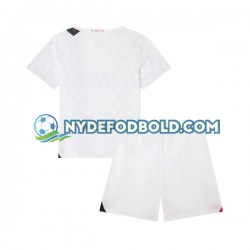 Udebane Trøje AC Milan 2023-2024 K/Æ Børn(+Shorts)