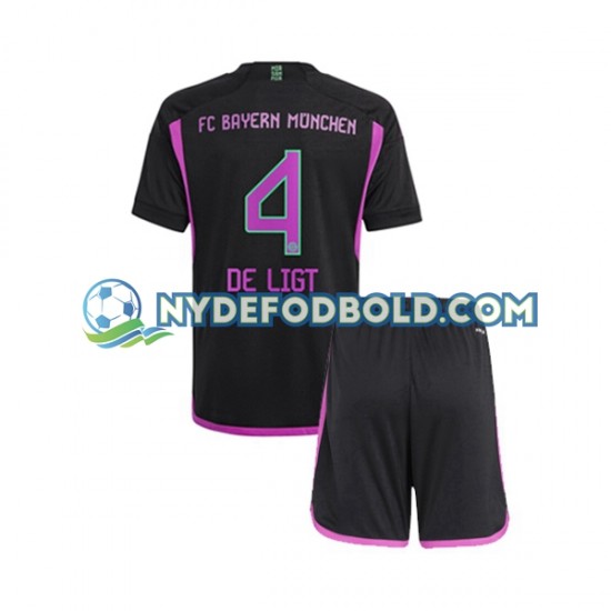 Udebane Trøje FC Bayern München Matthijs de Ligt 4 2023-2024 K/Æ Børn(+Shorts)