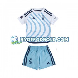 Udebane Trøje Nottingham Forest 2023-2024 K/Æ Børn(+Shorts)