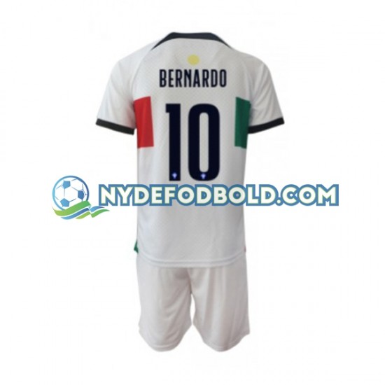 Udebane Trøje Portugal Bernardo 10 World Cup 2022 K/Æ Børn(+Shorts)