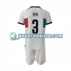 Udebane Trøje Portugal PEPE 3 World Cup 2022 K/Æ Børn(+Shorts)