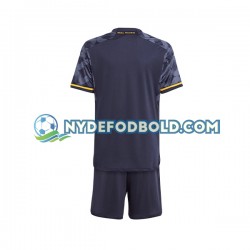 Udebane Trøje Real Madrid 2023-2024 K/Æ Børn(+Shorts)