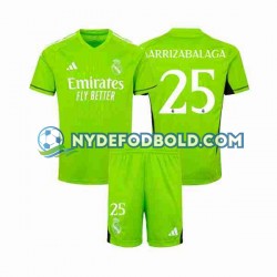 Hjemmebane Trøje Real Madrid Målmand Kepa Arrizabalaga 25 2023-2024 K/Æ Børn(+Shorts)