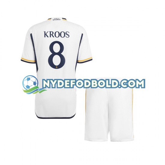 Hjemmebane Trøje Real Madrid Kroos 8 2023-2024 K/Æ Børn(+Shorts)
