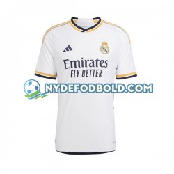 Hjemmebane Trøje Real Madrid Kroos 8 2023-2024 K/Æ Børn(+Shorts)