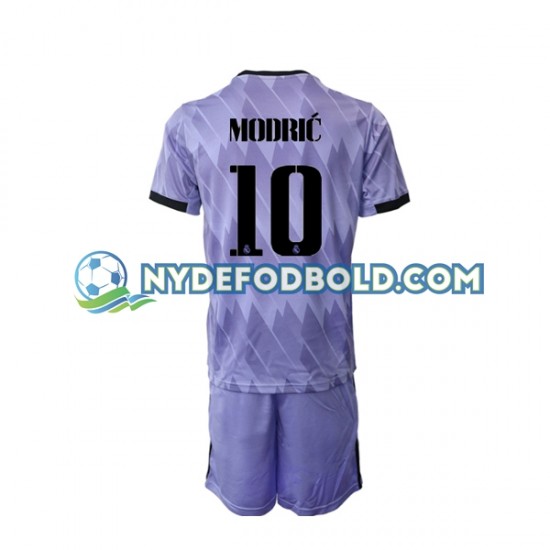 Udebane Trøje Real Madrid Luka Modric 10 2022-2023 K/Æ Børn(+Shorts)