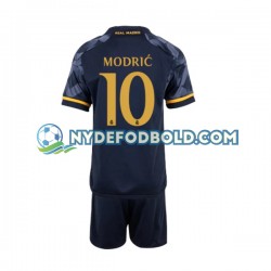 Udebane Trøje Real Madrid Modric 10 2023-2024 K/Æ Børn(+Shorts)