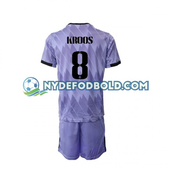 Udebane Trøje Real Madrid Toni Kroos 8 2022-2023 K/Æ Børn(+Shorts)