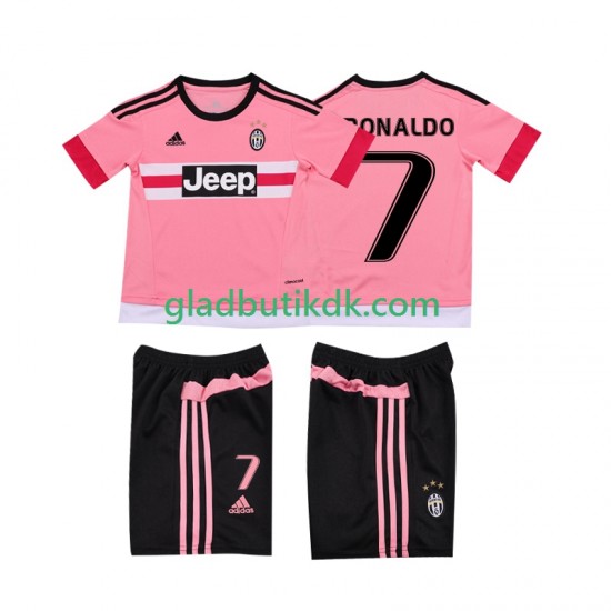 Udebane Trøje Juventus Cristiano RONALDO 7 Retro 2015 2016 K/Æ Børn(+Shorts)