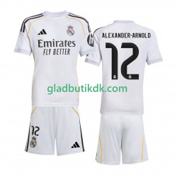 Hjemmebane Trøje Real Madrid Alexander-Arnold 12 2025-2026 K/Æ Børn(+Shorts)