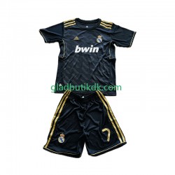 Udebane Trøje Real Madrid Cristiano Ronaldo 7 Retro 2011-2012 K/Æ Børn(+Shorts)