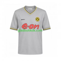 Udebane Trøje Borussia Dortmund Retro 2002 K/Æ Mænd