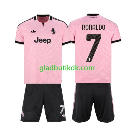 Udebane Trøje Juventus Cristiano Ronaldo 7 2026-2027 K/Æ Børn(+Shorts)