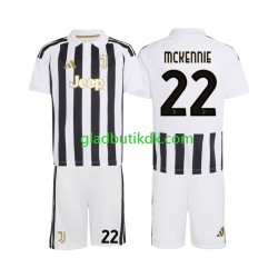 Hjemmebane Trøje Juventus Weston McKennie 22 2026-2027 K/Æ Børn(+Shorts)