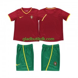 Hjemmebane Trøje Portugal Retro 2002 K/Æ Børn(+Shorts)