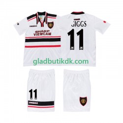 Udebane Trøje Manchester United GIGGS 11 Retro 1998 K/Æ Børn(+Shorts)