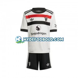 3. Valg Trøje Manchester United 2024-2025 K/Æ Børn(+Shorts)
