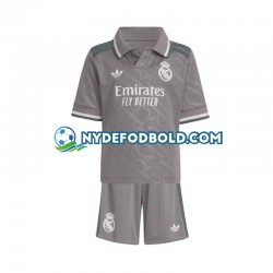 3. Valg Trøje Real Madrid 2024-2025 K/Æ Børn(+Shorts)